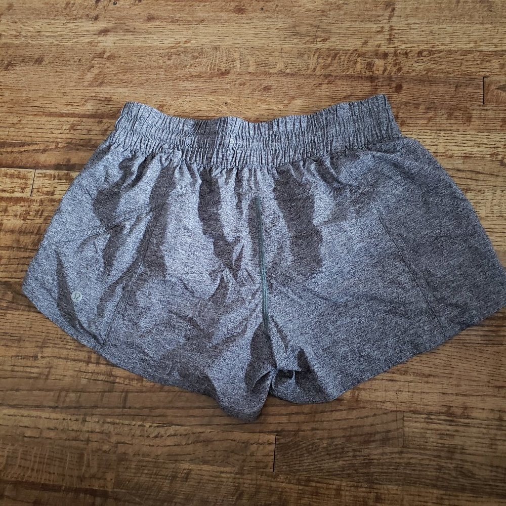 Lululemon Tracker Short - Picture 5 of 9